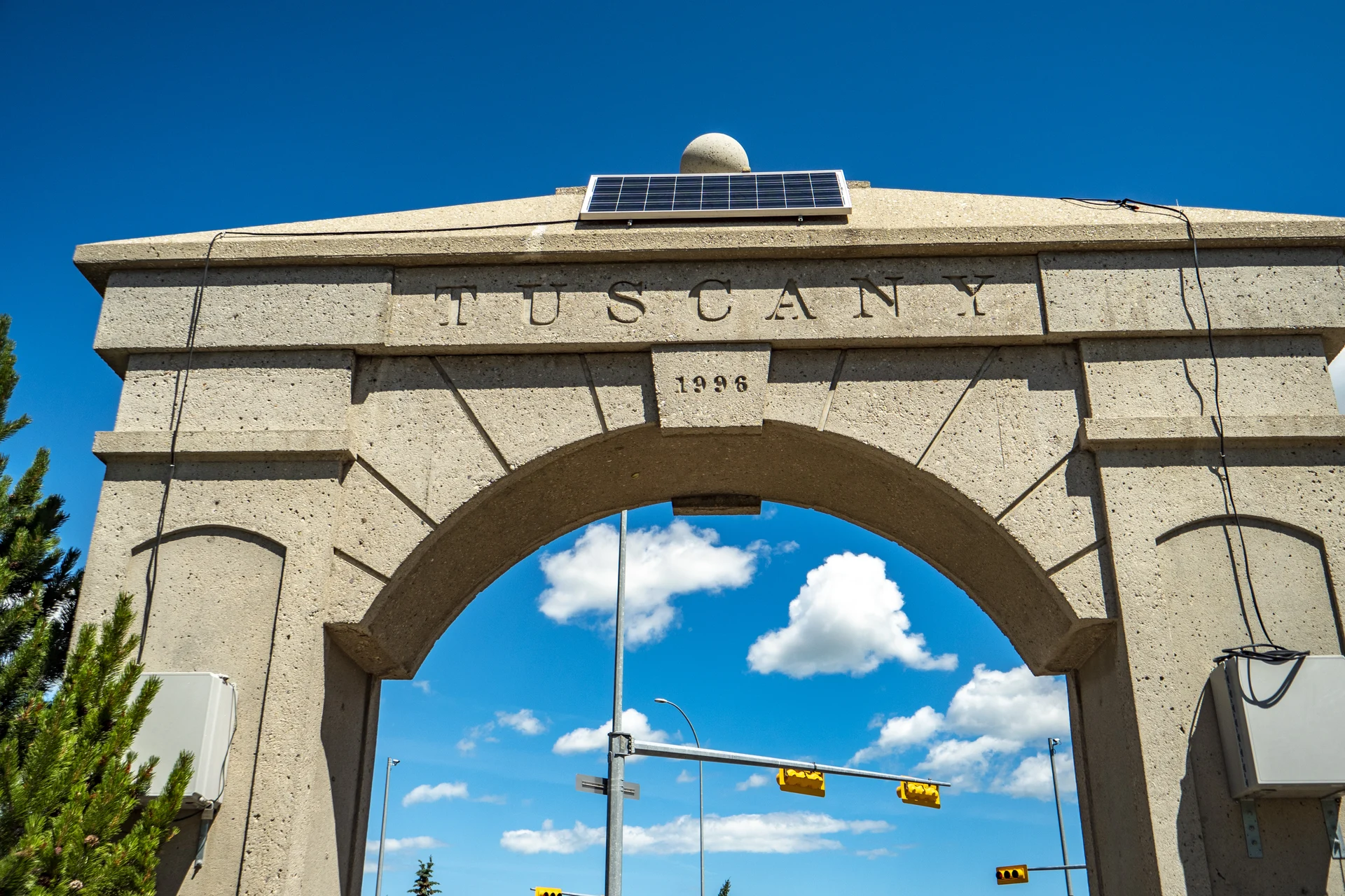 Photograph of Tuscany sandstone entrance arch
